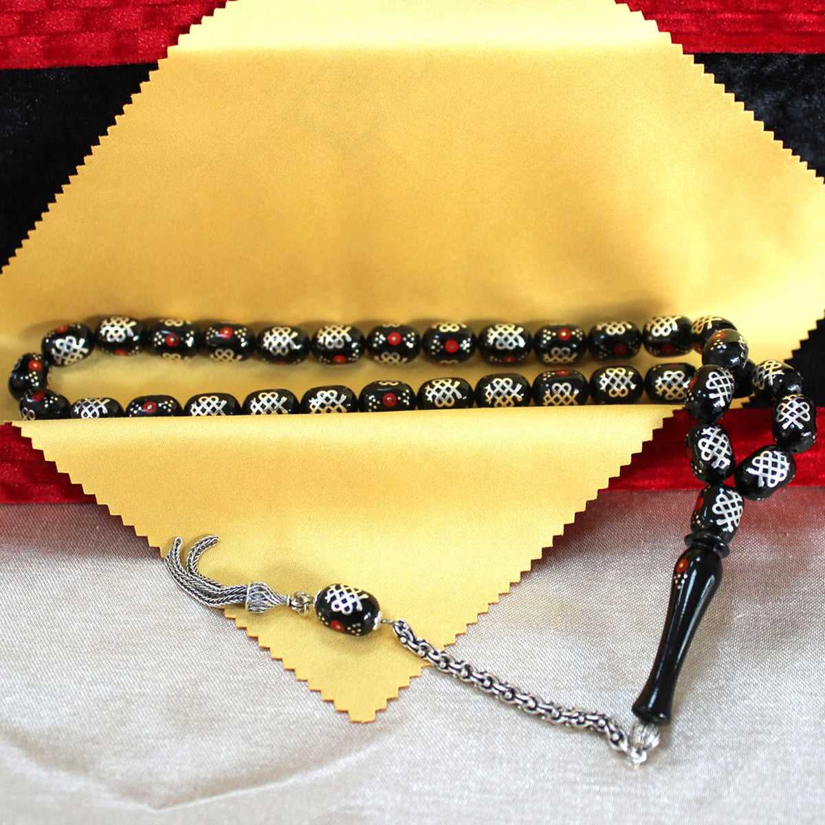 Tıp Amblemi Silver & Coral Engraved Oltu Stone Prayer Beads